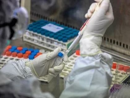 Случаев ковида в Саратовской области за сутки стало меньше, но увеличилось число заболевших пневмонией