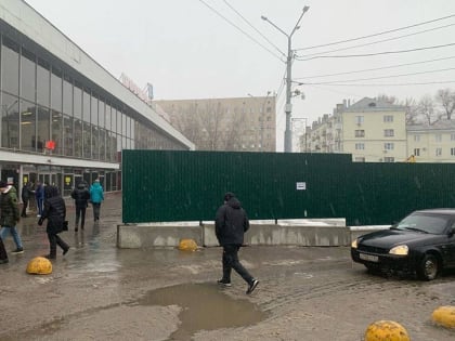 Реконструкция вокзала в Саратове: изменился маршрут прохода пассажиров