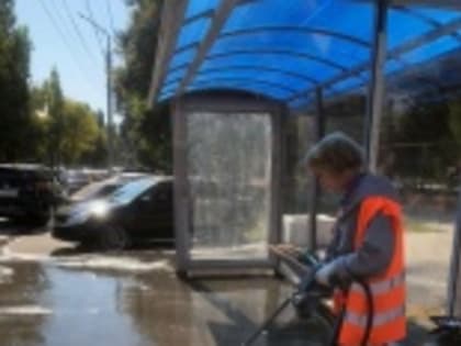 В Октябрьском районе продолжаются работы по благоустройству