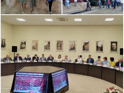 Председатель Ассоциации «Совет муниципальных образований Саратовской области» Людмила Жуковская приняла участие в расширенном заседании рабочей группы окружного консультативного со