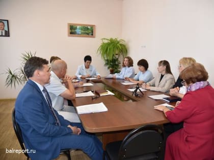 В Балакове снизилась и рождаемость, и смертность