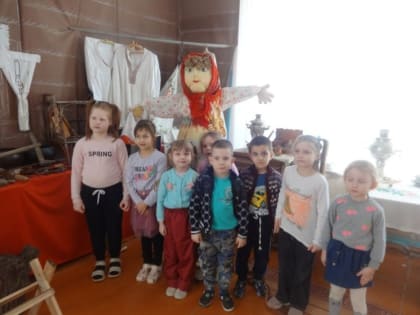 Гостями музея «Петровский патриот» стали воспитанники старшей группы «Дружная семейка» детского сада №8 