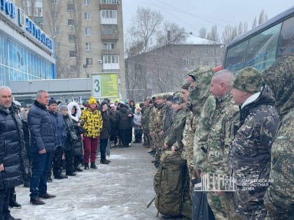 Побывавшим в отпуске бойцам СВО из 99-го полка пожелали успехов в выполнении боевых задач