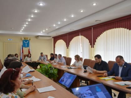 Председатель Саратовской городской Думы Сергей Овсянников принял участие в заседании рабочей группы комитета Саратовской областной Думы по государственному строительству и местному