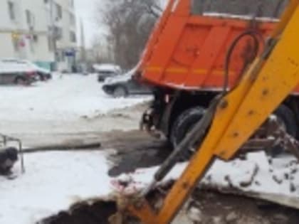 Устранено 14 повреждений городских водопроводных сетей