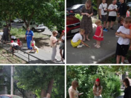 В Саратовском горкоме КПРФ прошел фестиваль семейного творчества «Родина начинается с семьи»