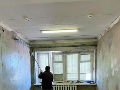 В Балаковском районе начался ремонт сельского ФАПа