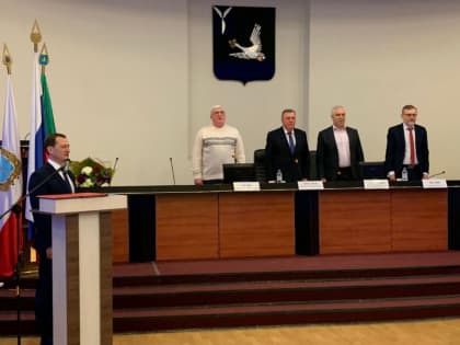 Не прошло и года. Дмитрия Романова переизбрали главой Марксовского района