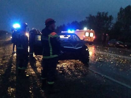 Один человек погиб и пятеро травмировались в ДТП на окраине Саратова