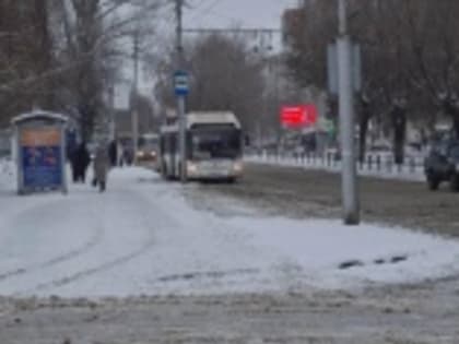 Сотрудники муниципалитета проверили соблюдение требований посадки и высадки пассажиров муниципальных маршрутов