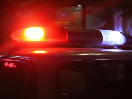 Shot: в Энгельсе рецидивист порезал себя в отделе полиции и сбежал из больницы