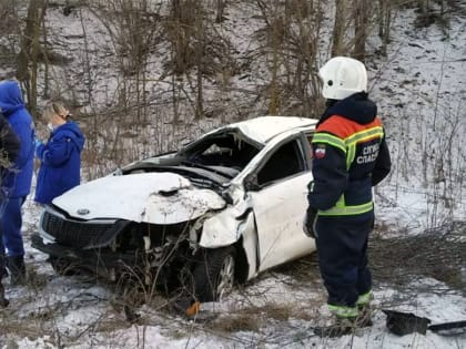 На трассе из Балаково в Саратов в ДТП погибли водитель «Киа» и два его пассажира