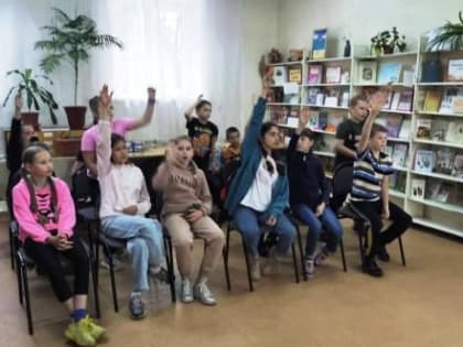 Детская библиотека №29. «Физкультуре – физкульт – УРА!» - урок здоровья из цикла «Здоровый образ жизни».