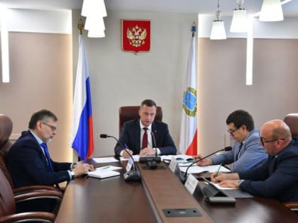 До конца года в Саратовской области необходимо построить 28 домов для переселенцев из аварийного жилья.