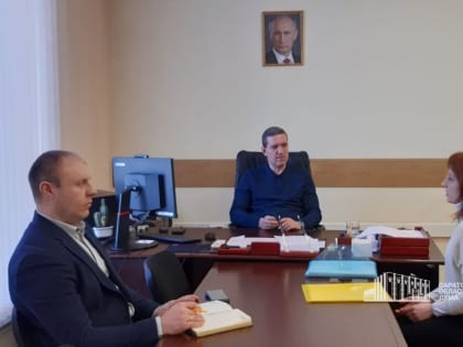 Александр Бурмак и Елена Стифорова провели очередные приёмы граждан