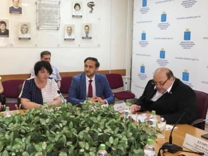 В Саратов прибыли московские эпидемиологи в связи с энтеровирусом