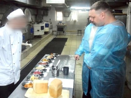 В саратовском СИЗО осужденных учат на поваров и пекарей