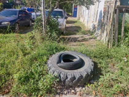 Сотрудниками комитета муниципального контроля продолжается контроль за соблюдением обязательных требований в сфере дорожного хозяйства