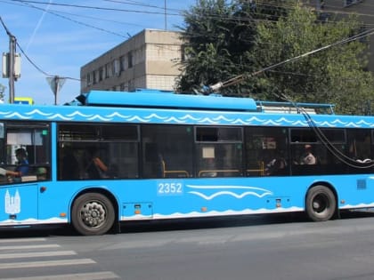 В центре Саратова встали троллейбусы четырех маршрутов