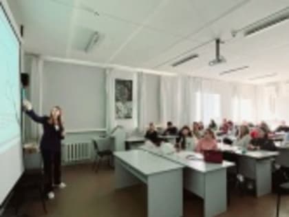 Главный архитектор города Анастасия Пузанова провела встречу со студентами