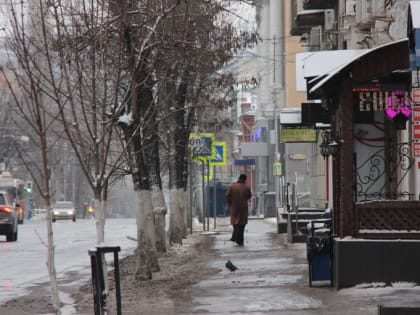 Первый день года будет теплым и дождливым