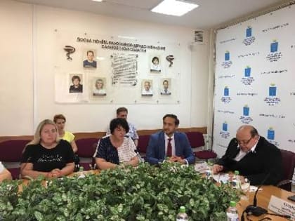 Работу саратовской инфекционной службы проверил  главный внештатный специалист по инфекционным болезням Минздрава России