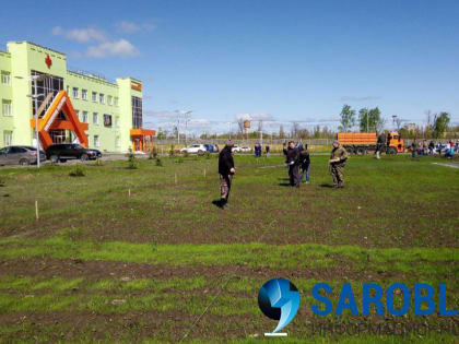 В Саратове ведется благоустройство территорий медучреждений