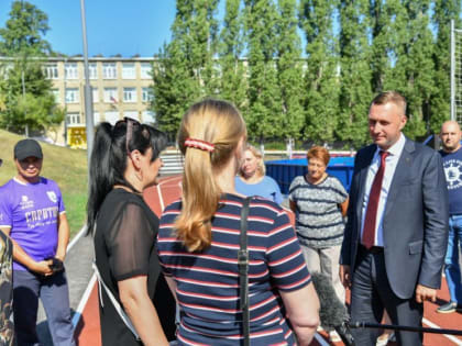 В саратовской школе завершилось строительство современного спорткомплекса