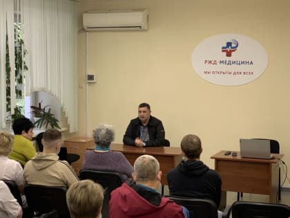 По инициативе Ковалева жителям Октябрьского района провели тренинг по постковидной реабилитации