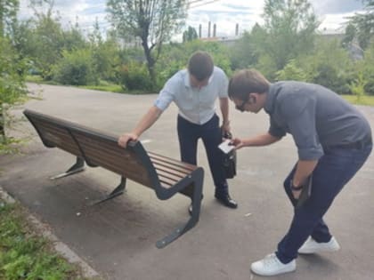 Алексей Сидоров с жителями Ленинского района осмотрел пешеходную зону на Московском шоссе