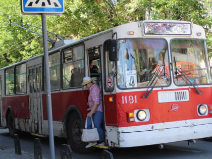 Работы коммунальщиков остановят движение троллейбусов четырех маршрутов