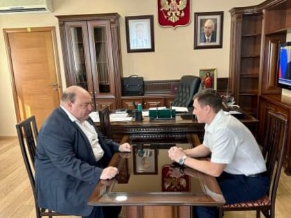 Исполняющий обязанности руководителя следственного управления провел рабочую встречу с министром здравоохранения Саратовской области
