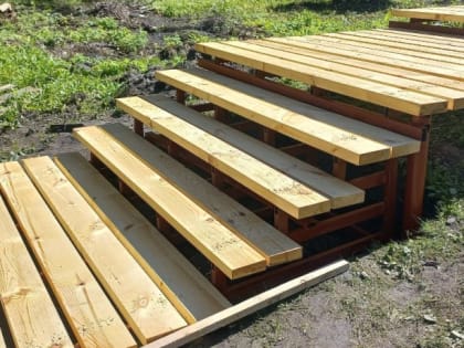 Продолжается благоустройство родника в селе Макарово