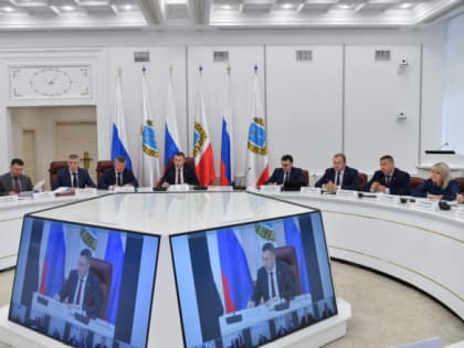 Глава региона Роман Бусаргин провёл совещание с зампредами и министрами правительства