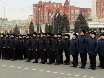 Всегда на посту: участковым установили дополнительные выплаты к зарплате