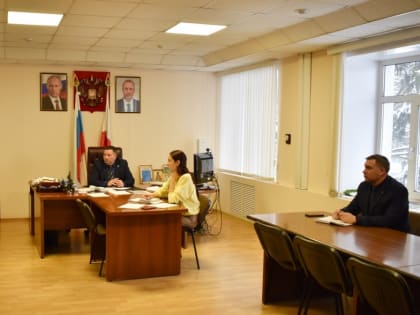 Глава Ртищевского района Александр Жуковский провел прием граждан по личным вопросам