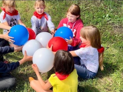 На базе детского оздоровительного лагеря им. Гайдара, состоялось мероприятие "День Движения Первых".