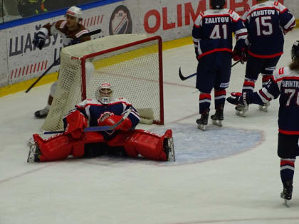 Саратовский "Кристалл" проиграл дома "Южному Уралу"