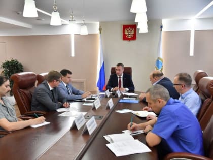 До конца года необходимо сделать проекты трёх новых поликлиник, чтобы уже в 2024-м – начать их строительство.