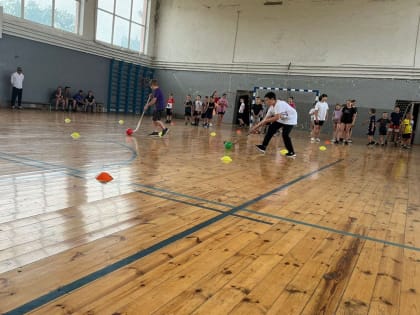 Праздничное мероприятие "Весёлые старты"