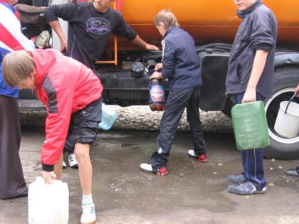 Жители Лётного городка в Энгельсе остались без воды