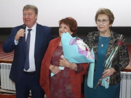 В Калининском районе дан старт Году педагога и наставника