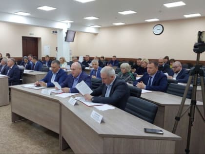 Состоялось заседание комитета и второе заседание Совета муниципального образования город Балаково пятого созыва