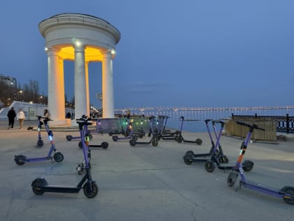 Проблема брошенных электросамокатов в Саратове