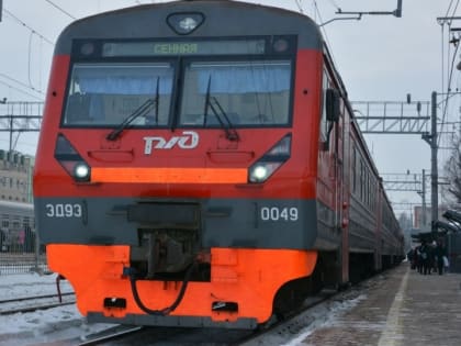 Саратовцев заранее предупреждают о новом расписании электричек