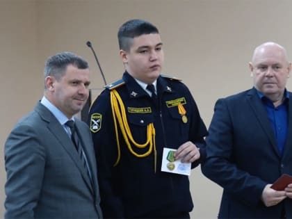 Студент из Балаково награжден медалью Министерства обороны России