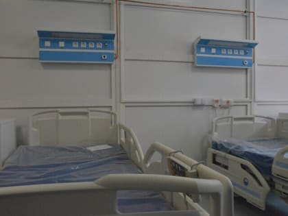 Министр здравоохранения Костин рассказал о 19-летней беременной девушке в коме, которой экстренно провели кесарево сечение