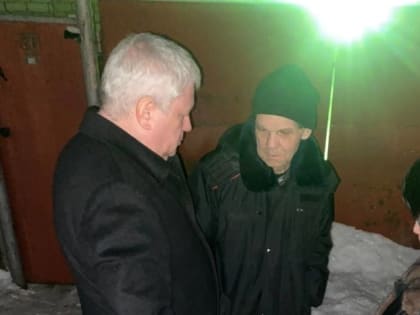 Министр здравоохранения Саратовской области встретился с жителем Аткарска, который обратился на прямую линию к Президенту