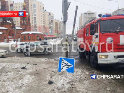 Три человека пострадали в ДТП в Волжском районе