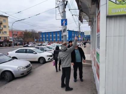 Территорию Привокзальной площади обследовали на предмет соответствия требованиям Правил благоустройства